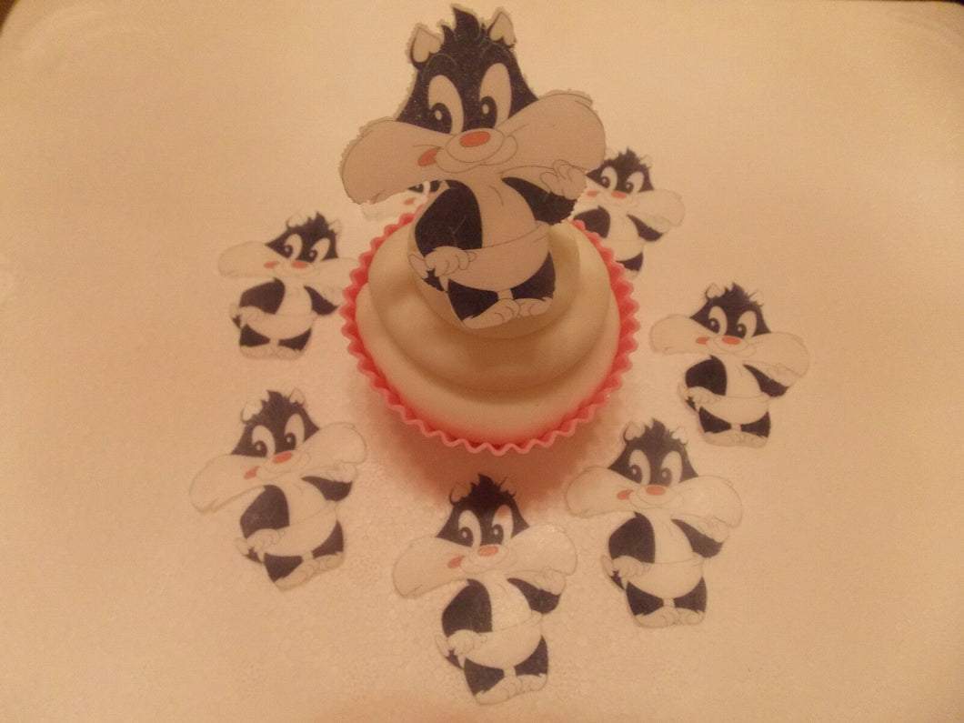 12 PRECUT Edible paper Sylvester the cat for cakes/cupcake toppers