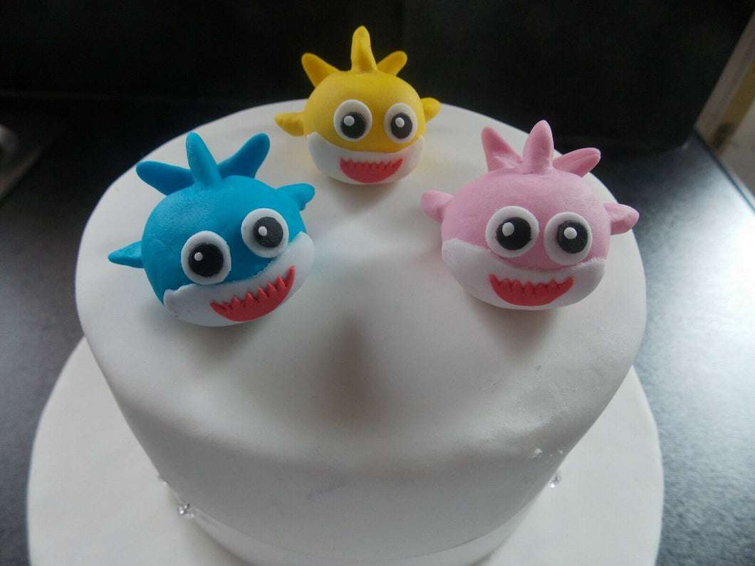 3 Edible fondant Baby Shark cake and cupcake toppers