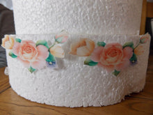 Load image into Gallery viewer, 8 Precut Edible Wafer Paper Flower Garland cake and cupcake toppers (5)
