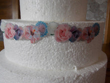 Load image into Gallery viewer, 8 Precut Edible Wafer Paper Flower Garland cake and cupcake toppers (4)
